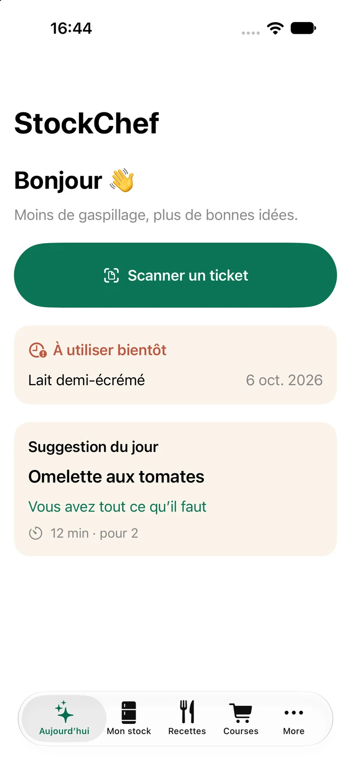 Capture réelle de StockChef : tableau de bord de l’inventaire et des repas sur iPhone